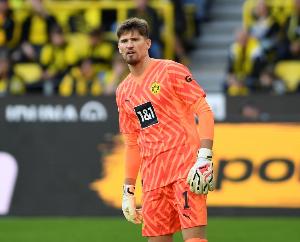 开云体育下载-科贝尔：丢3个球不可接受，除了进4个球之外表现乏善可陈