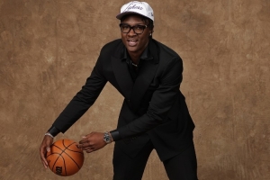 开云官网-队记：阿杜-蒂耶罗最近一直在训练 预计将参加新赛季训练营